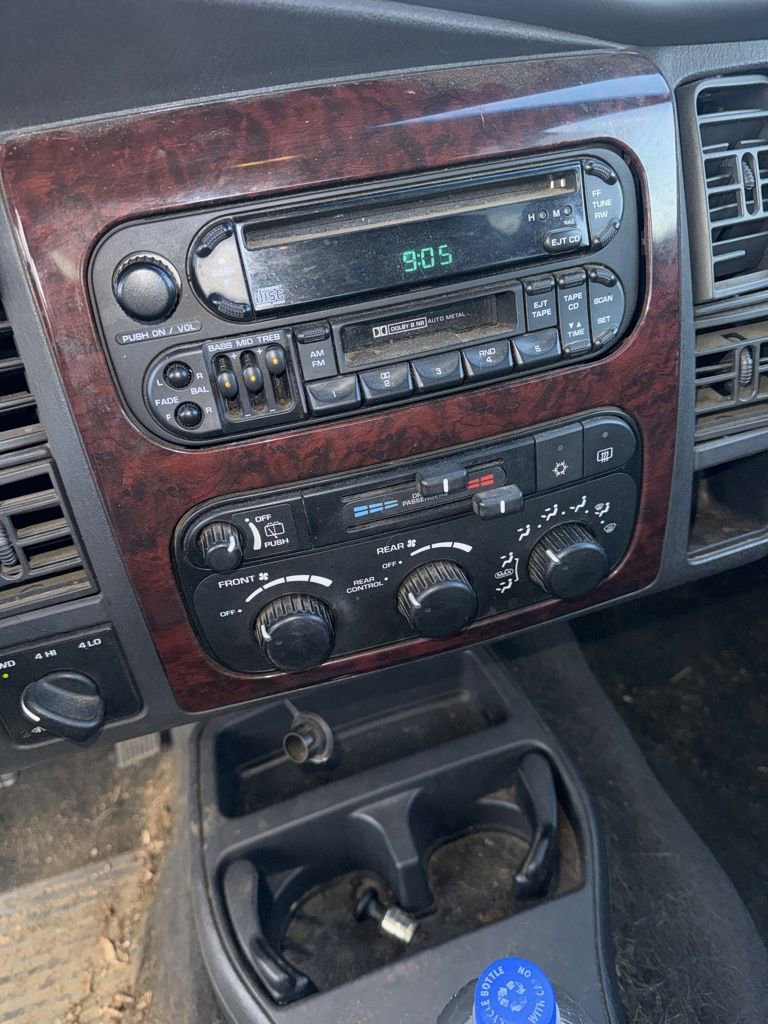 Used 2001 Dodge Durango 4WD image 12