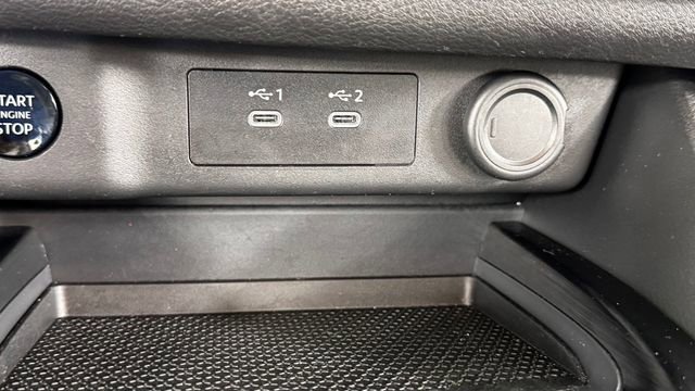 Certified 2026 Nissan Rogue SV AWD/4WD image 28