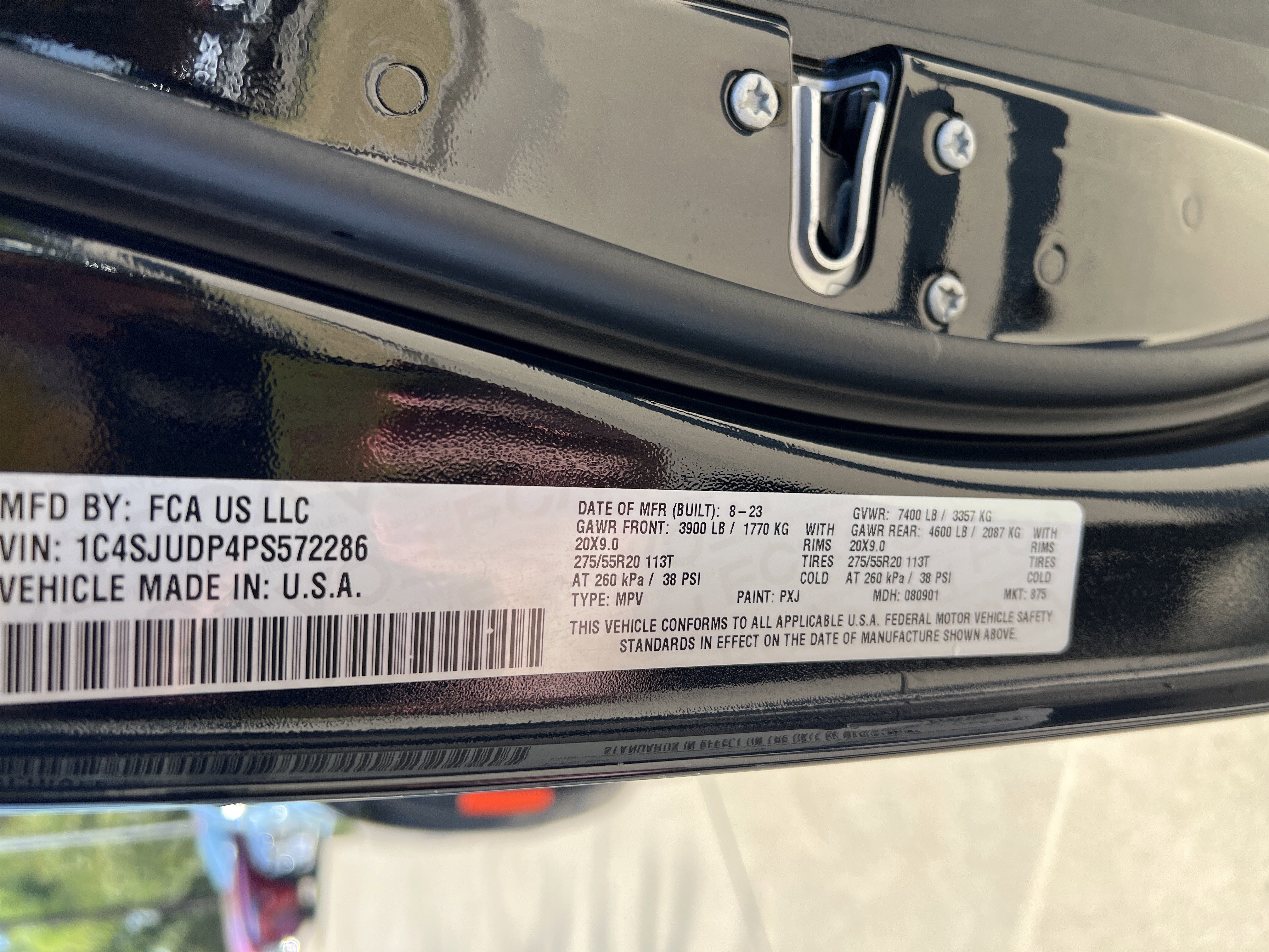 Used 2023 Jeep Wagoneer Series III w/ Preferred Equipment Group image 32