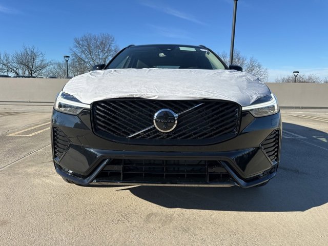 New 2026 Volvo XC60 B5 Plus w/ Protection Package Premier image 2