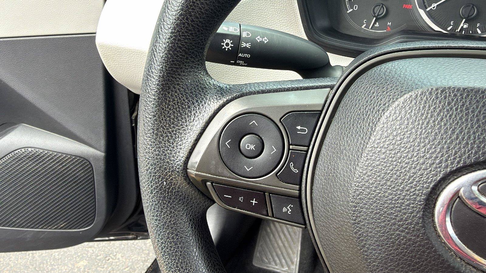 Used 2021 Toyota Corolla LE w/ Carpet Mat Package (TMS) FWD image 16