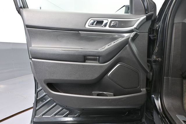 Used 2014 Ford Explorer Sport AWD/4WD image 17