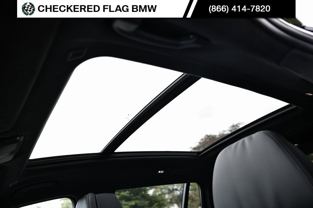New 2026 BMW X7 M60i w/ M Sport Professional Package image 20