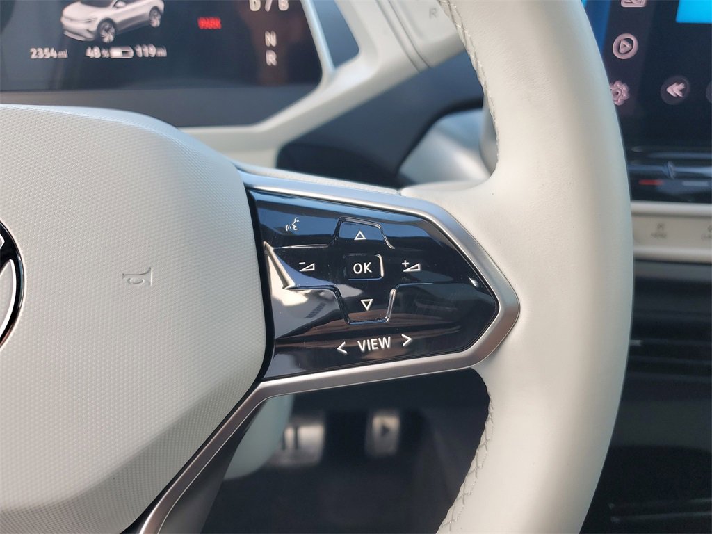 Used 2021 Volkswagen ID.4 1st Edition image 24