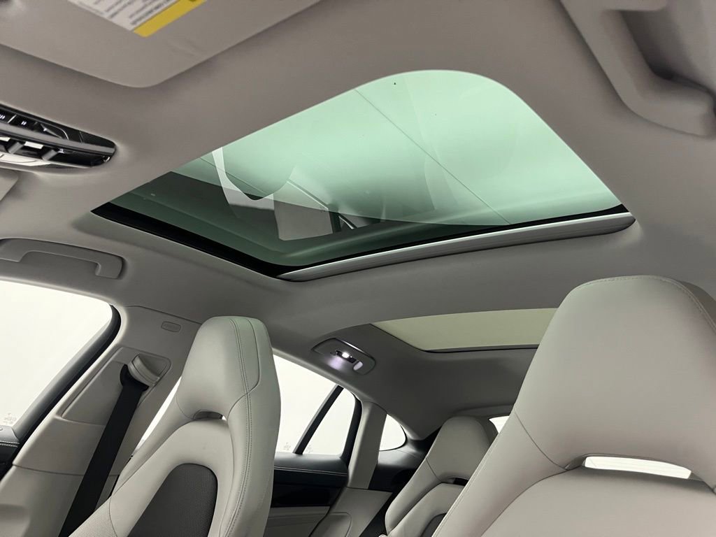 Used 2019 Porsche Panamera 4 image 27