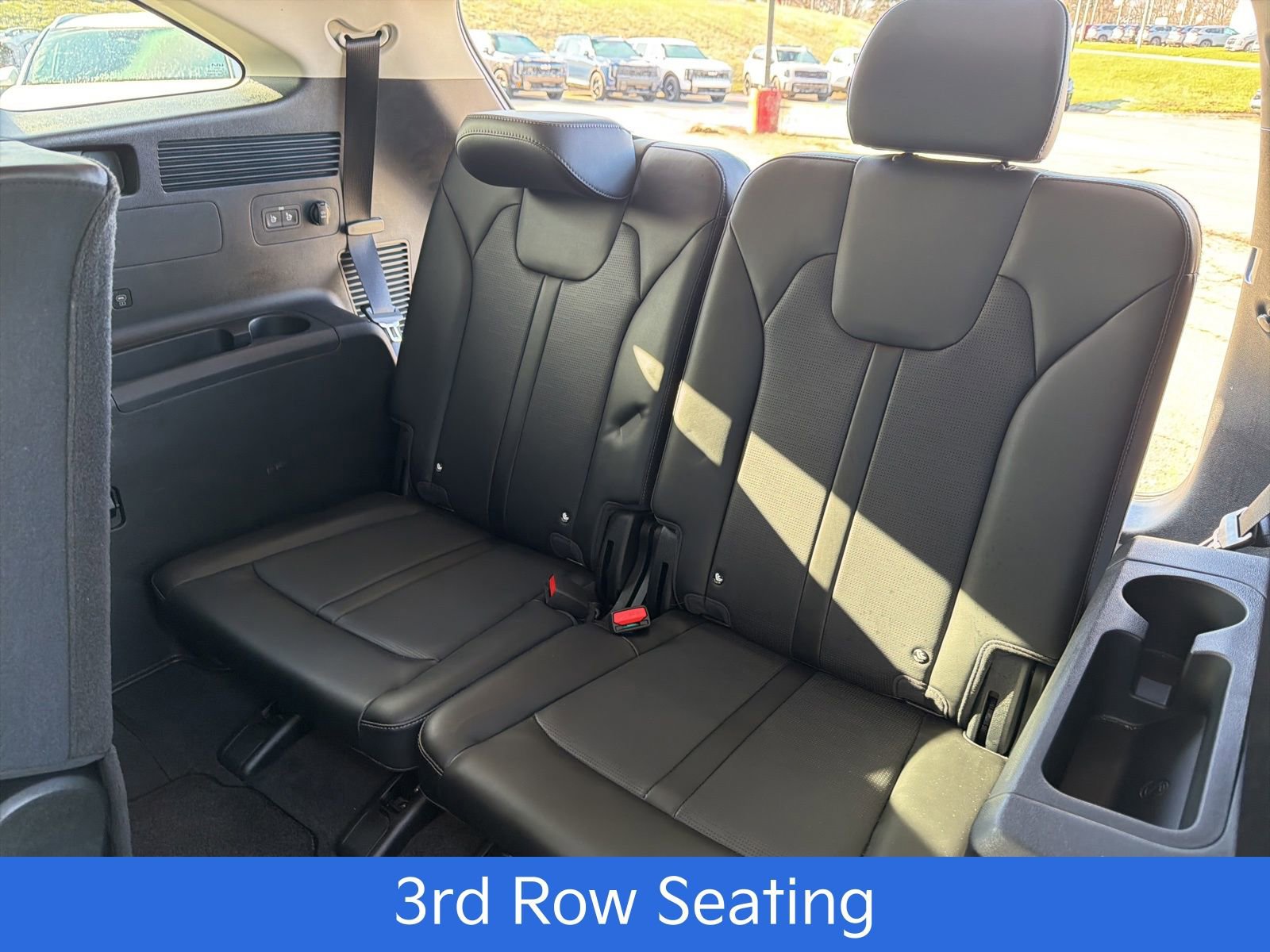 Certified 2024 Kia Sorento S image 17