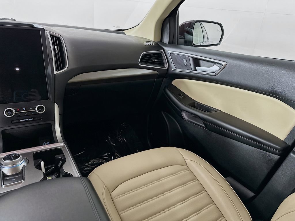 Used 2023 Ford Edge SEL w/ Convenience Package image 30