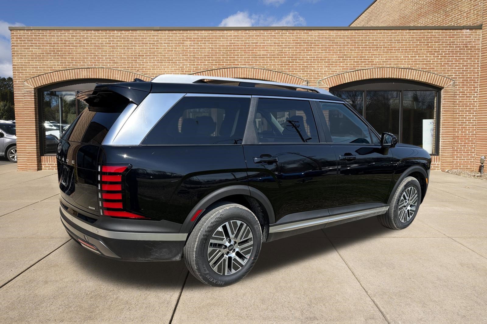 New 2026 Hyundai Palisade SEL image 3