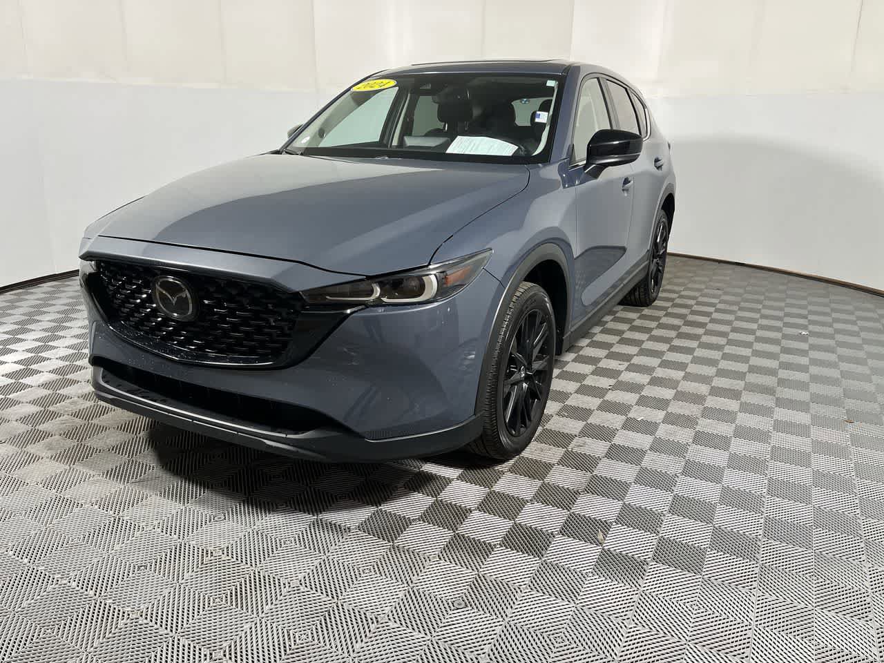 Used 2024 MAZDA CX-5 Carbon Edition image 4