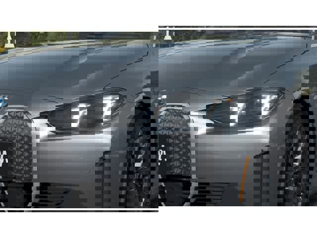 New 2025 BMW i4 xDrive40i image 6