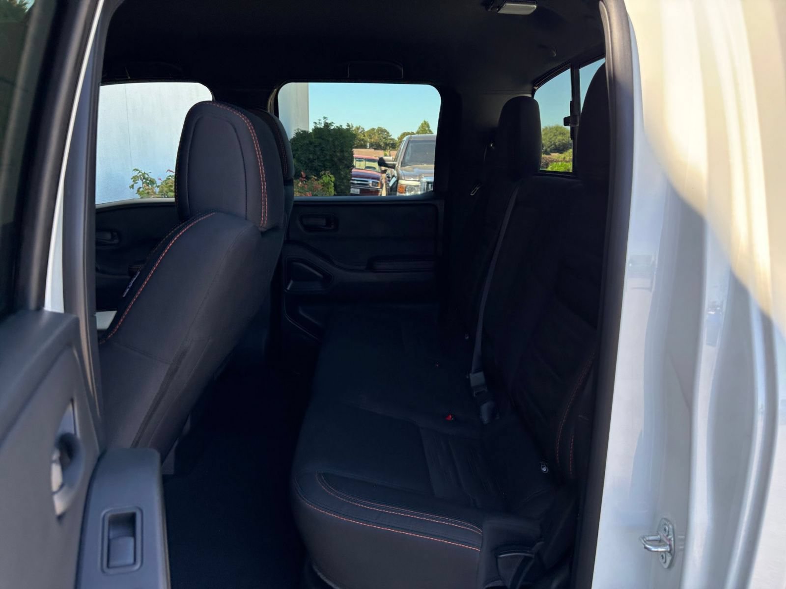 Used 2026 Nissan Frontier PRO-4X AWD/4WD image 27