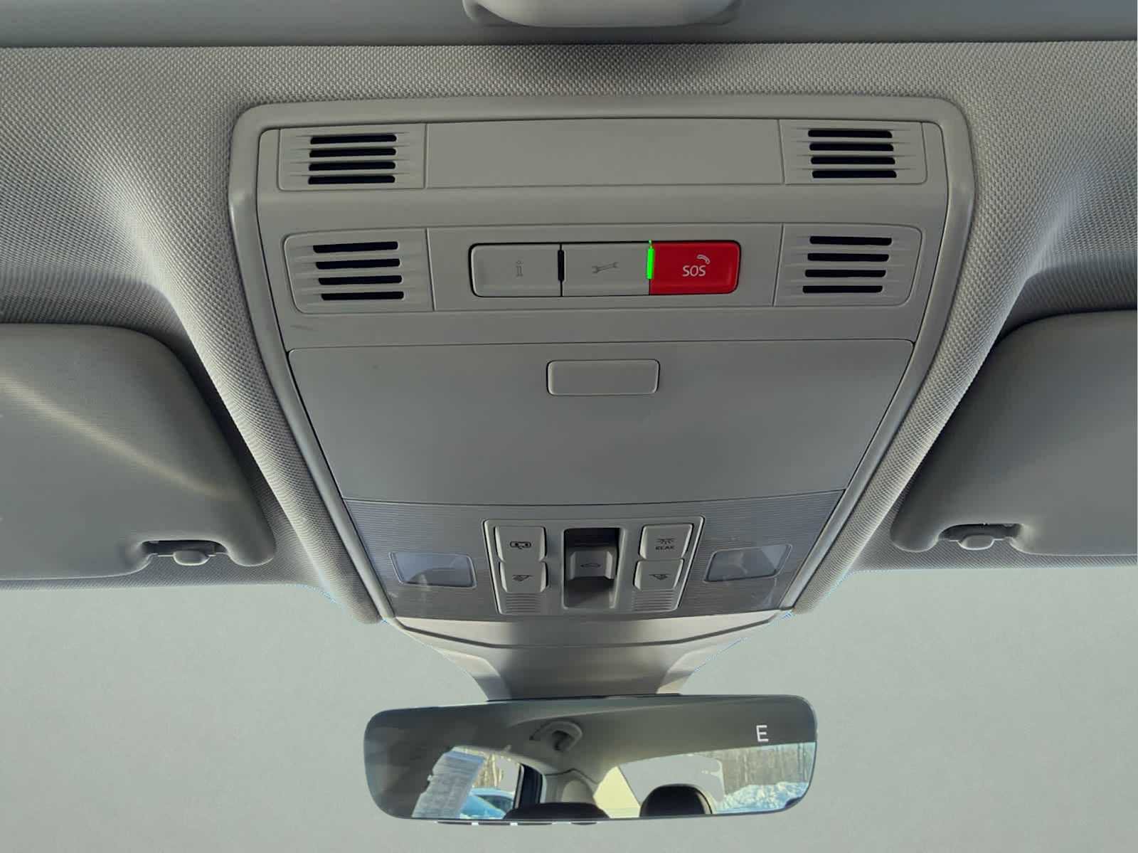 Certified 2025 Volkswagen Jetta SE image 33