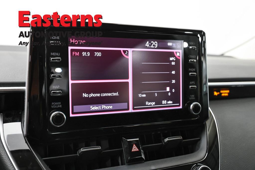 Used 2020 Toyota Corolla LE FWD image 19