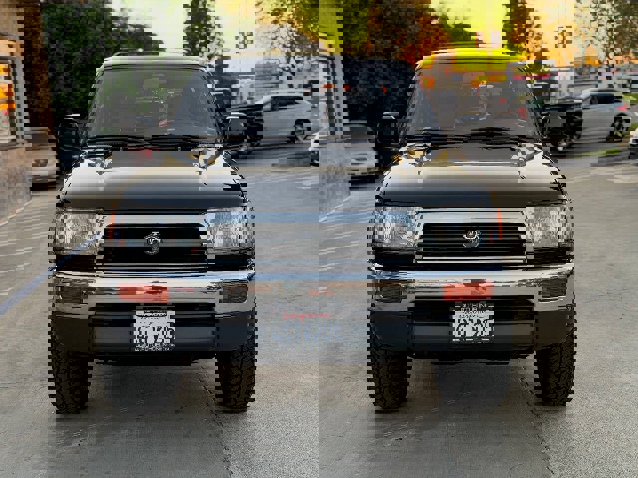 Used 1998 Toyota 4Runner SR5 image 3