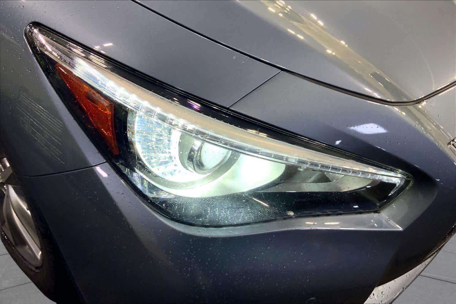 Used 2017 INFINITI Q50 3.0t Premium w/ Driver Assistance Package AWD/4WD image 28