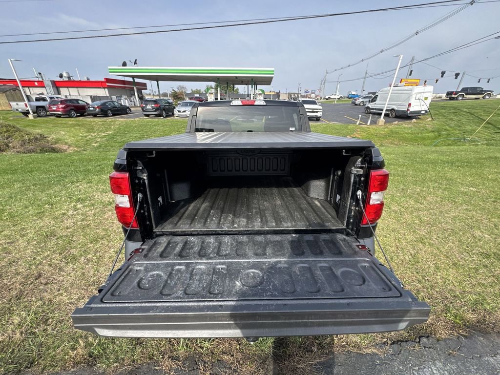 Used 2022 Ford Maverick XL image 22