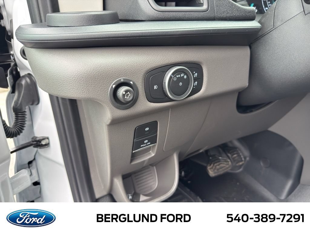 New 2025 Ford Transit 350 XL AWD/4WD image 15