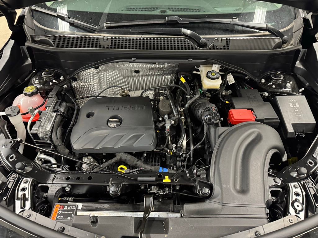 New 2025 Buick Encore GX Sport Touring image 33