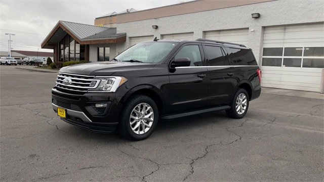 Used 2021 Ford Expedition Max XLT image 5
