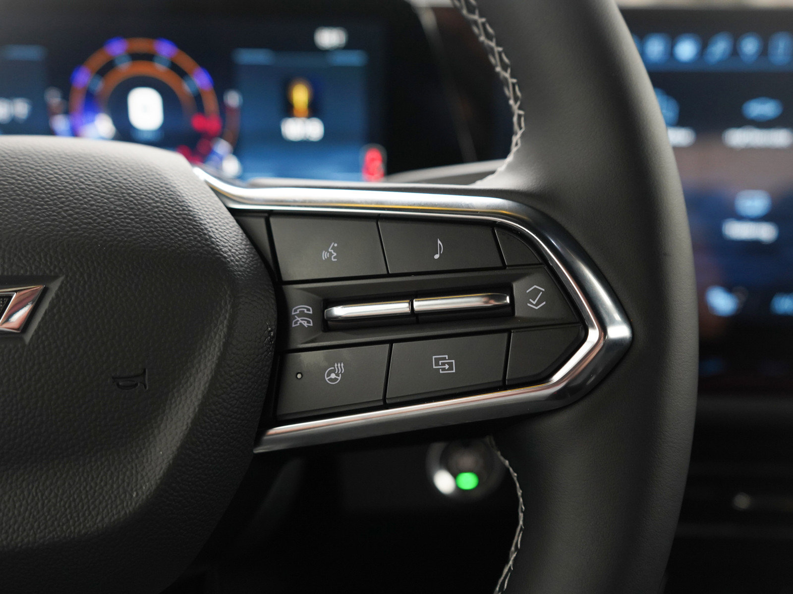 Used 2026 Chevrolet Traverse Z71 w/ Driver Confidence Package image 30