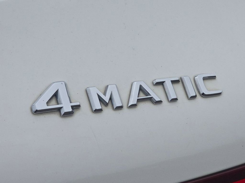 Used 2016 Mercedes-Benz GLC 300 4MATIC image 5