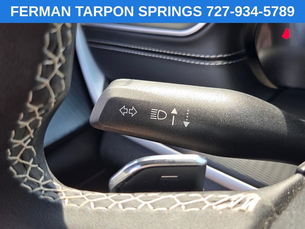 Used 2024 Jeep Grand Cherokee L Laredo RWD image 35