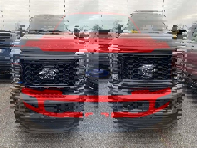 Used 2023 Ford F350 XLT w/ XLT Premium Package image 6