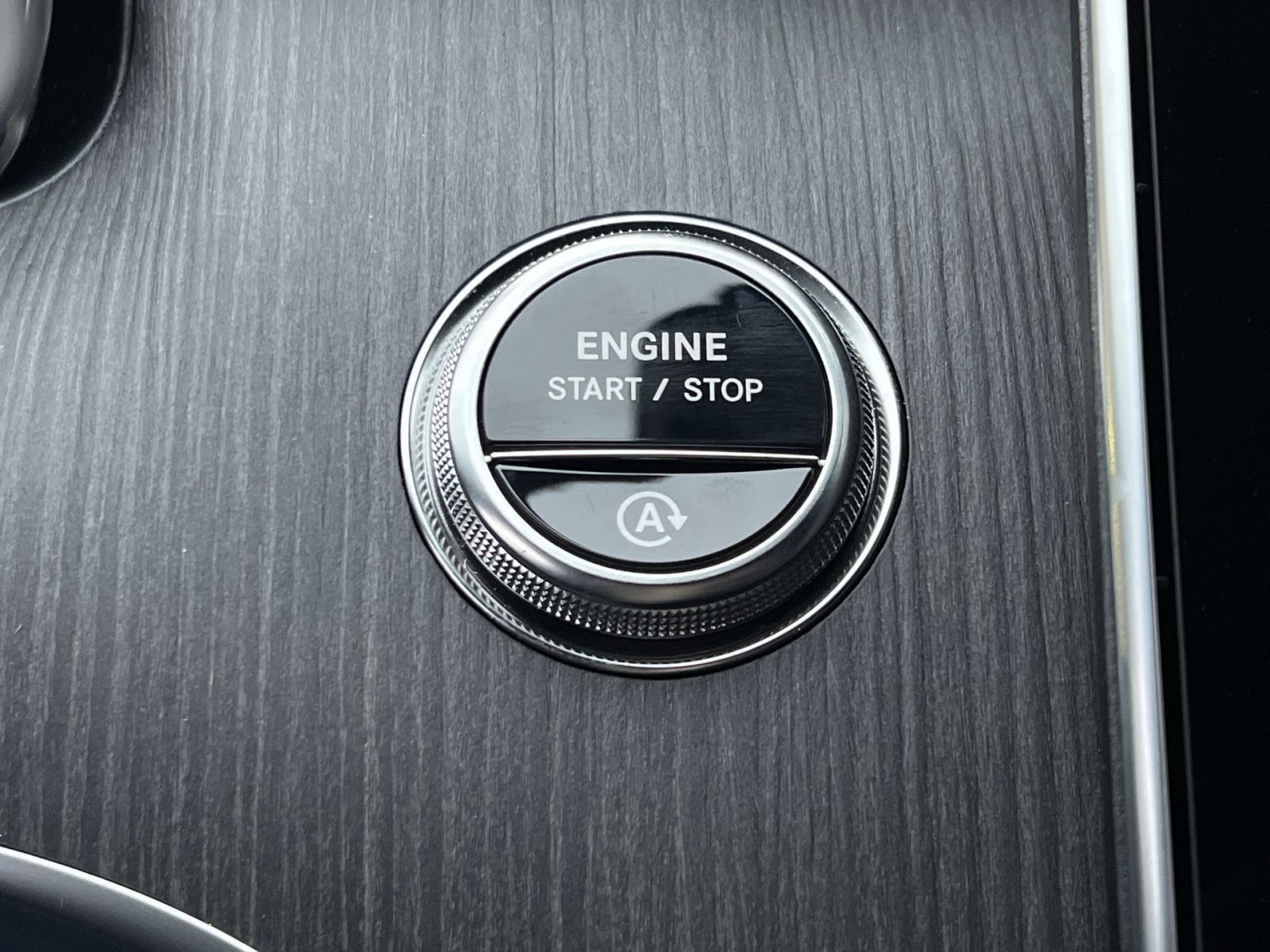 Certified 2026 Mercedes-Benz C 300 4MATIC Sedan image 31