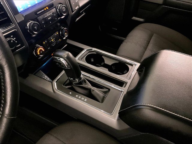 Used 2020 Ford F150 XLT w/ Equipment Group 302A Luxury AWD/4WD image 16