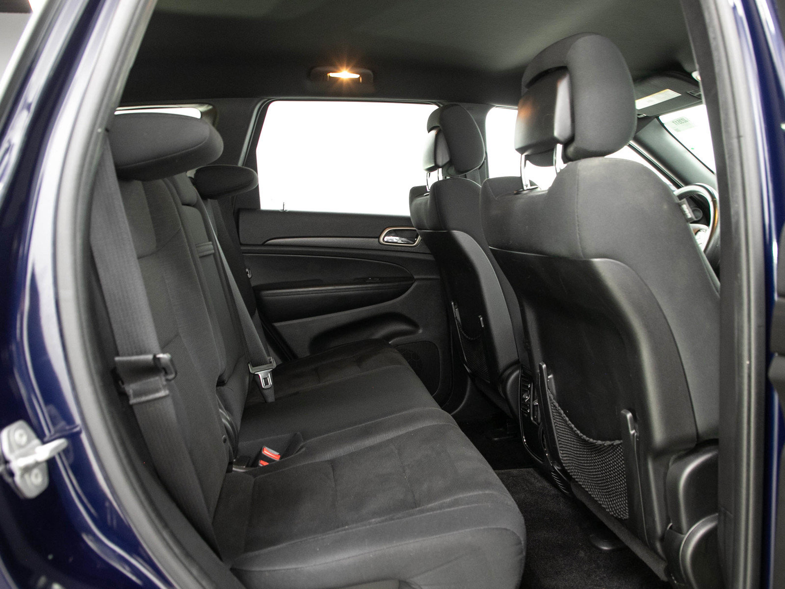 Used 2015 Jeep Grand Cherokee Laredo w/ Quick Order Package 23E AWD/4WD image 13