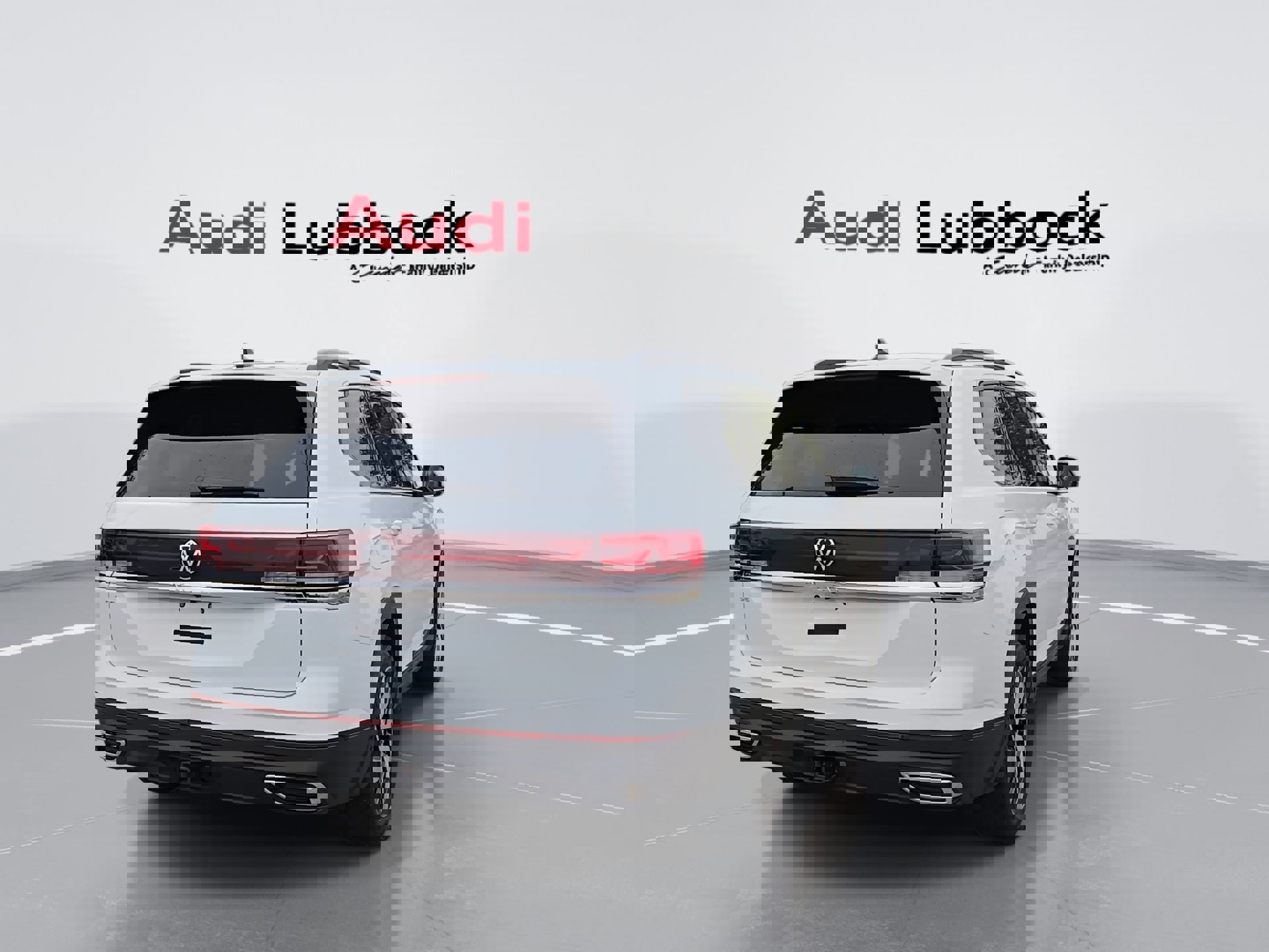 Used 2025 Volkswagen Atlas SE FWD image 8