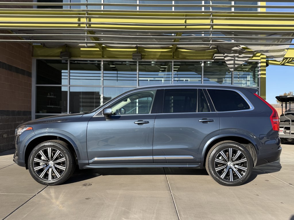 Used 2023 Volvo XC90 B6 Plus w/ Protection Package Premier image 7