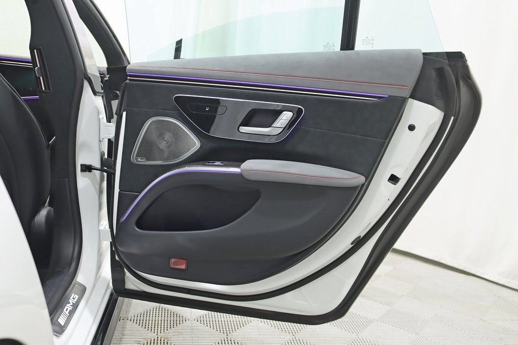 Used 2023 Mercedes-Benz EQS AMG 4MATIC image 36