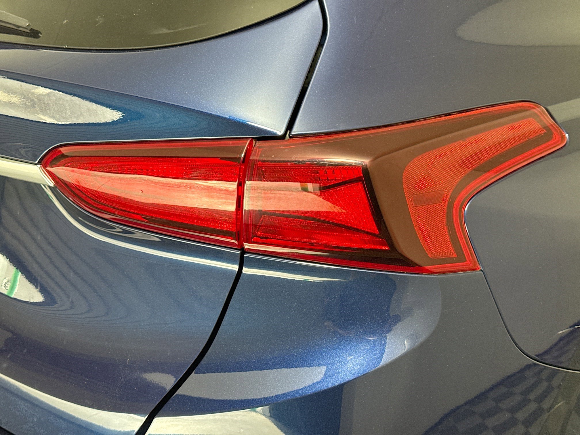 Used 2019 Hyundai Santa Fe SE image 31