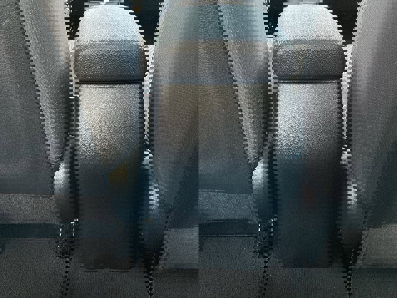 Used 2024 Kia Forte LXS w/ LXS Technology Package image 18