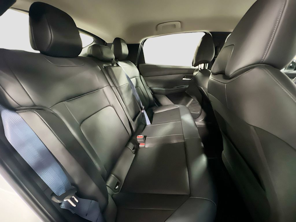 New 2026 Nissan Leaf SV+ w/ Illuminated Package FWD image 26