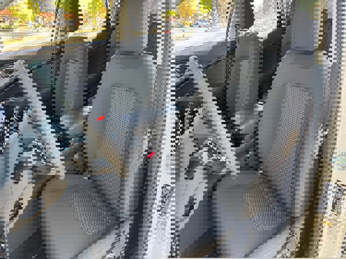 Used 2024 Kia Sportage LX image 16