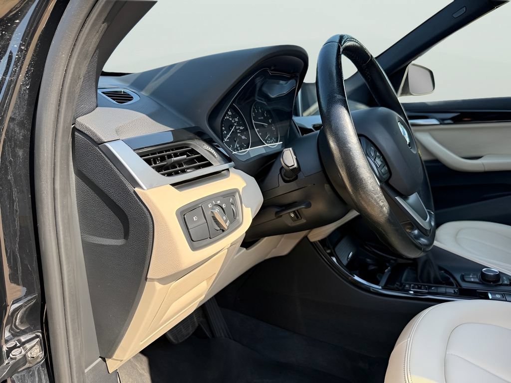 Used 2018 BMW X1 xDrive28i AWD/4WD image 19