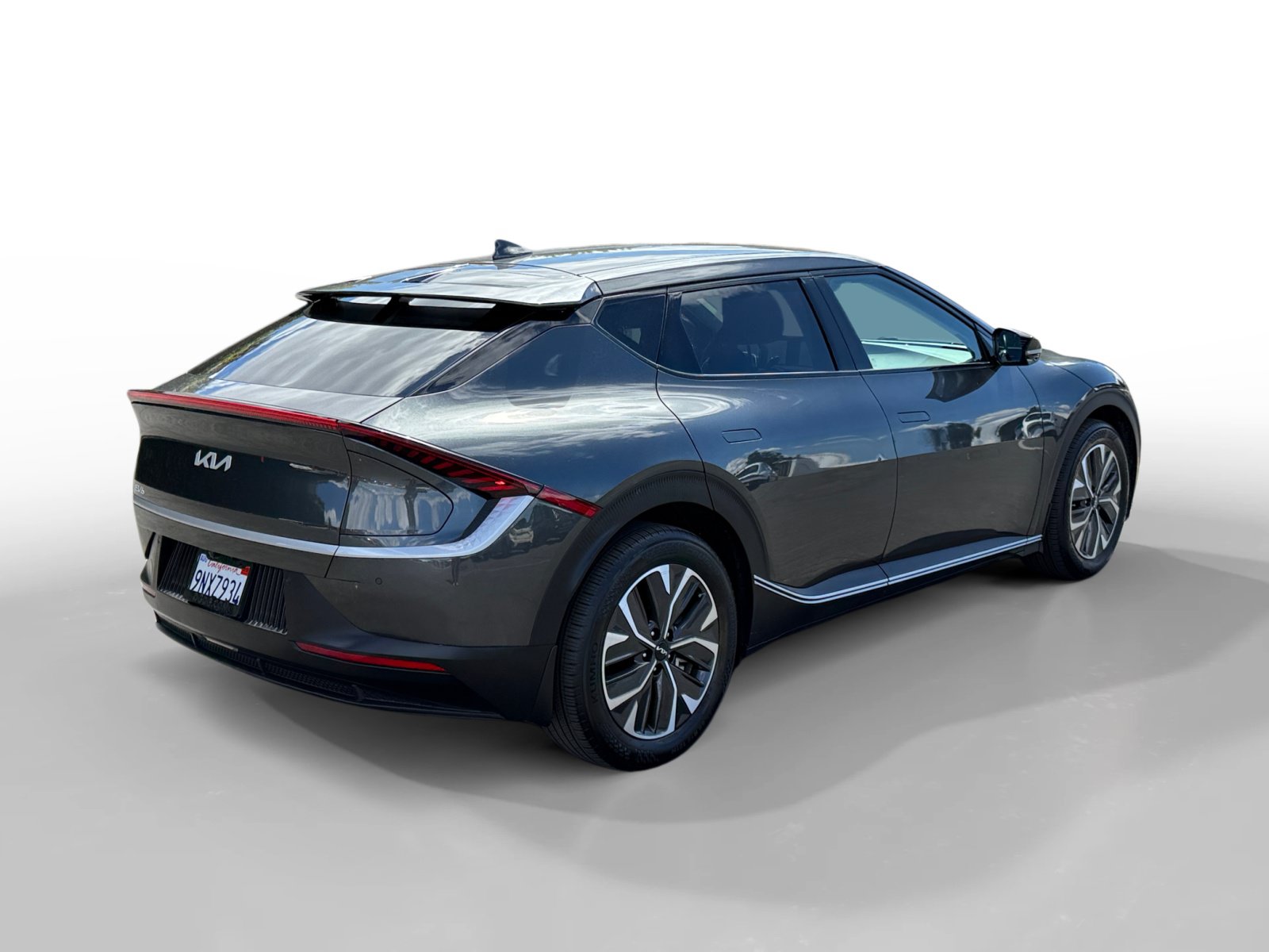 Used 2024 Kia EV6 Light RWD image 5
