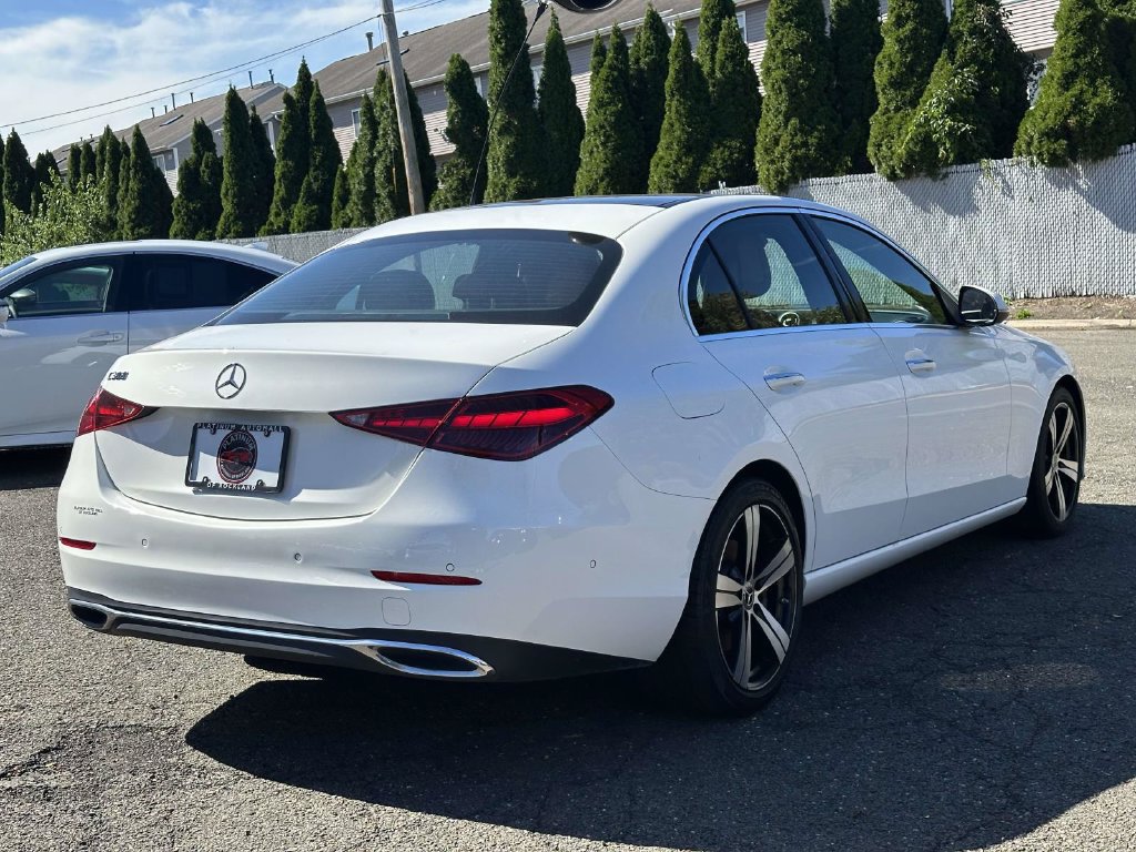 Used 2025 Mercedes-Benz C 300 Sedan image 3