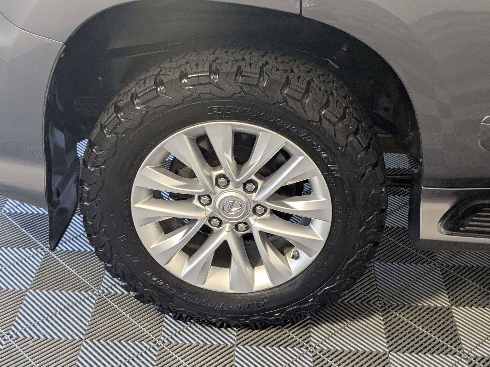 Used 2019 Lexus GX 460 Premium AWD/4WD image 9