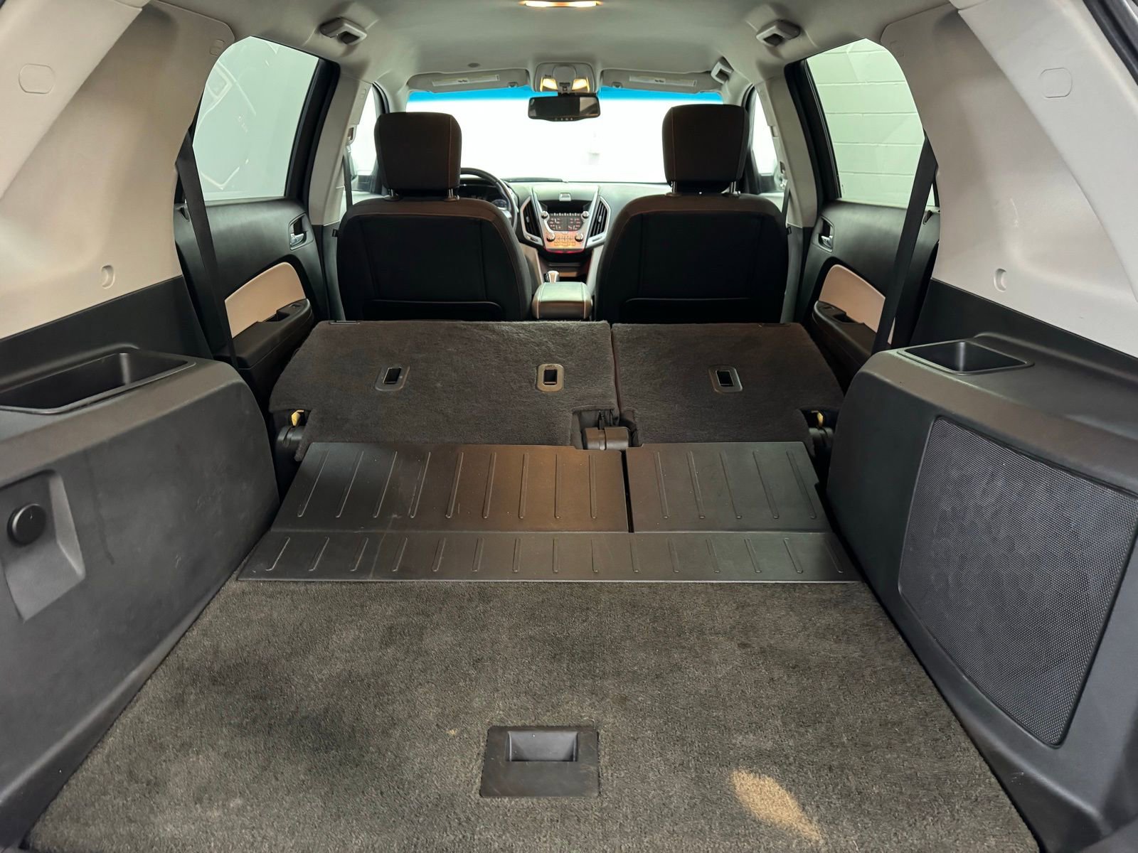 Used 2011 GMC Terrain SLE image 37