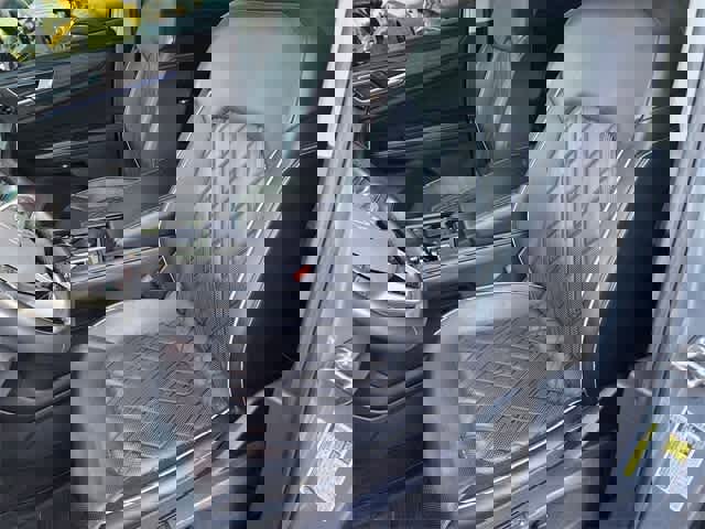 Used 2024 Volkswagen Atlas SEL Premium R-Line image 7