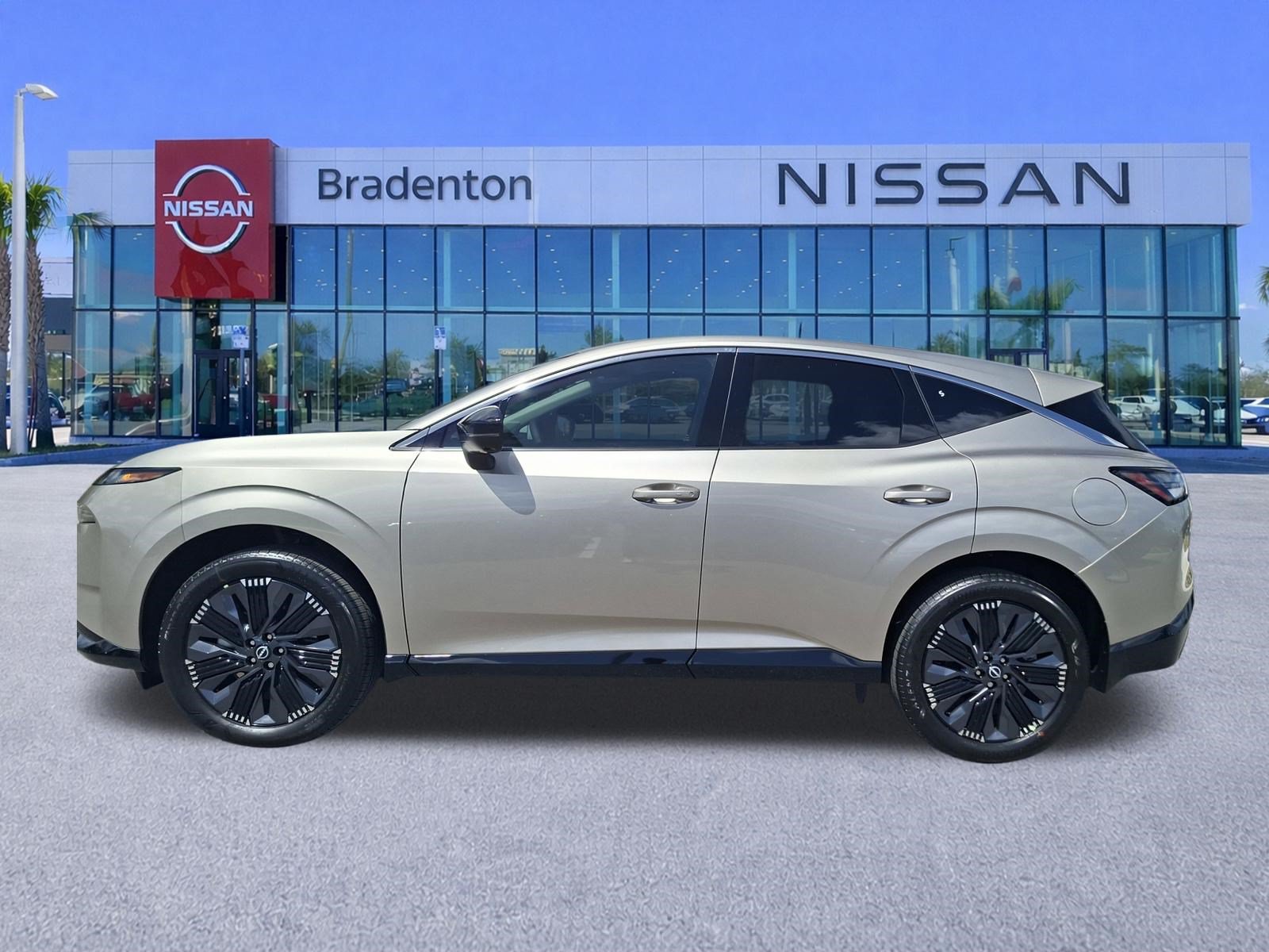 New 2026 Nissan Murano Platinum w/ Cargo Package AWD/4WD image 3