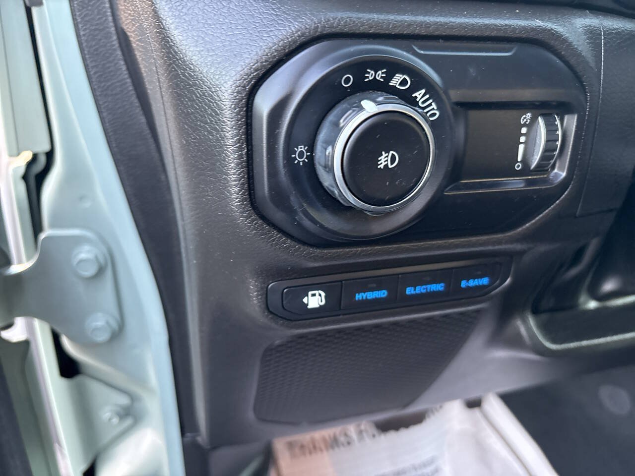 Used 2023 Jeep Wrangler Unlimited w/ 8.4" Radio Group AWD/4WD image 19