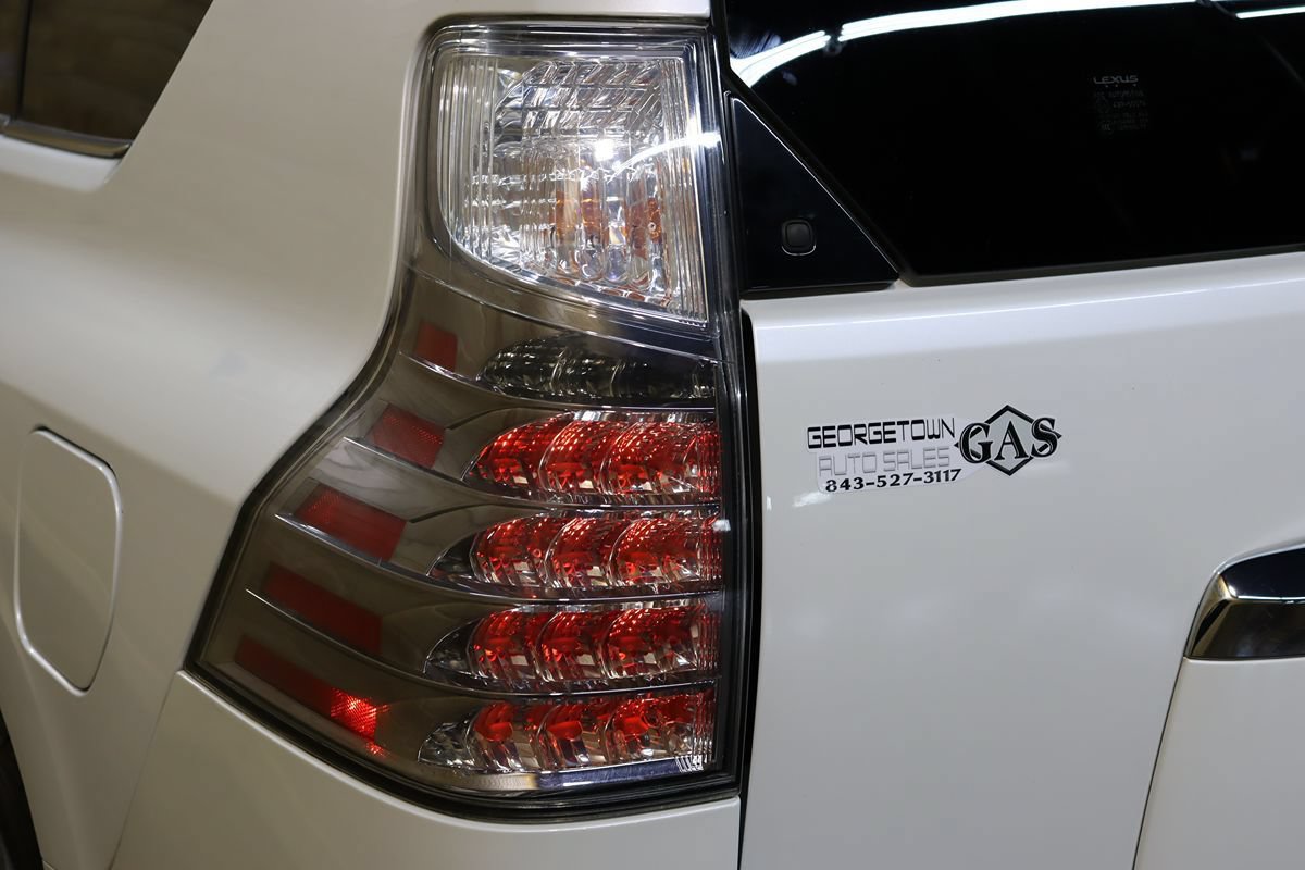 Used 2017 Lexus GX 460 w/ Navigation Package AWD/4WD image 18