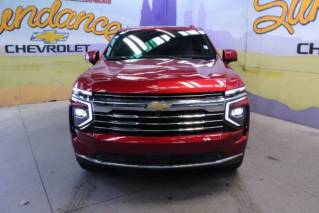 New 2026 Chevrolet Suburban LT w/ Comfort Package image 3