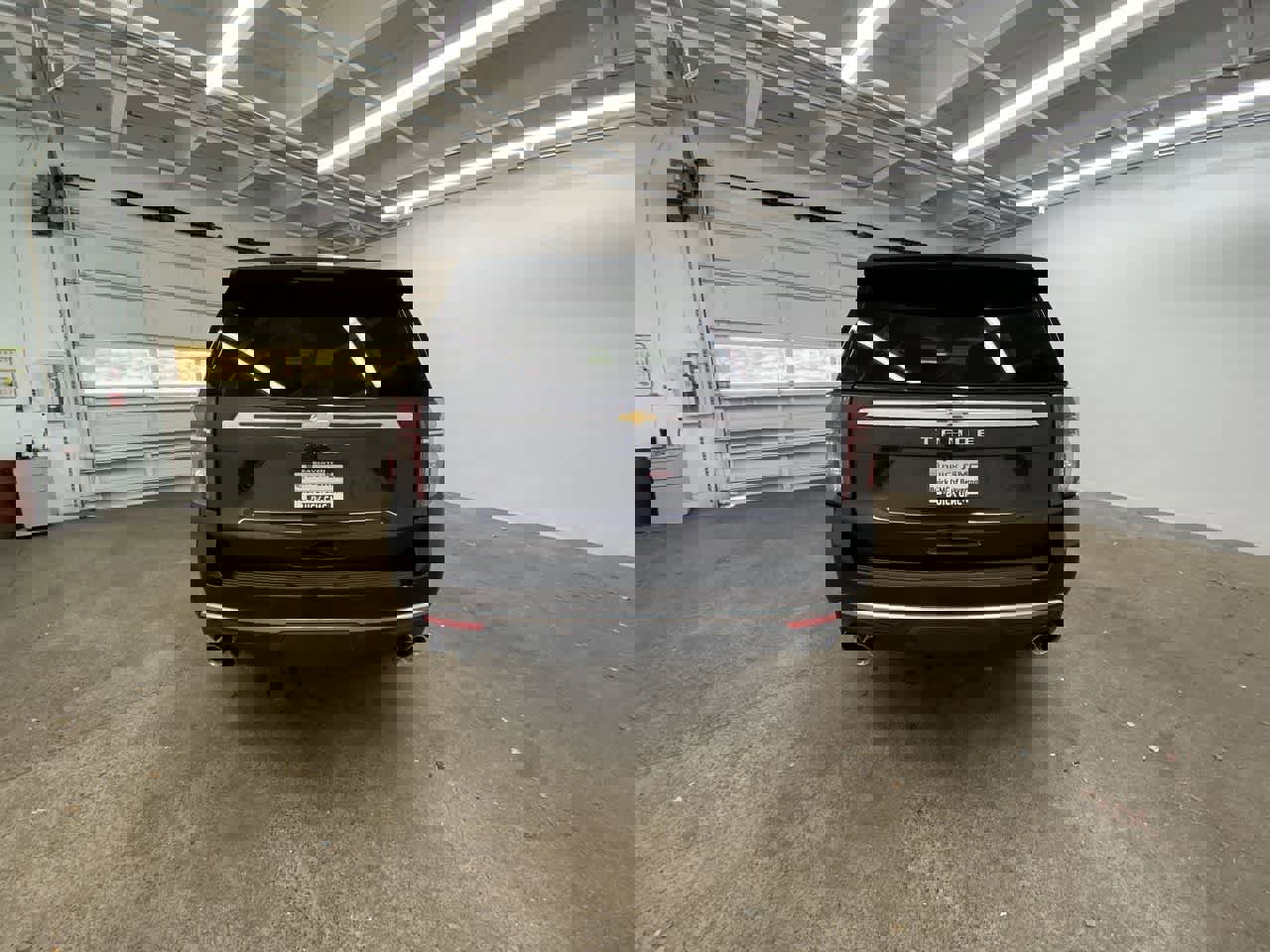 Used 2024 Chevrolet Tahoe High Country w/ Premium Package image 5