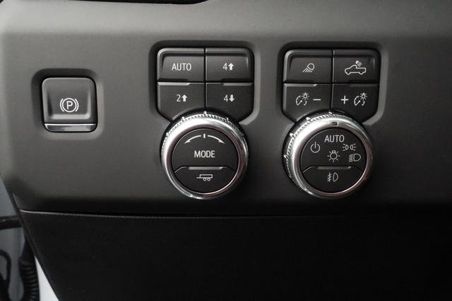 Used 2026 GMC Sierra 1500 Denali Ultimate image 17