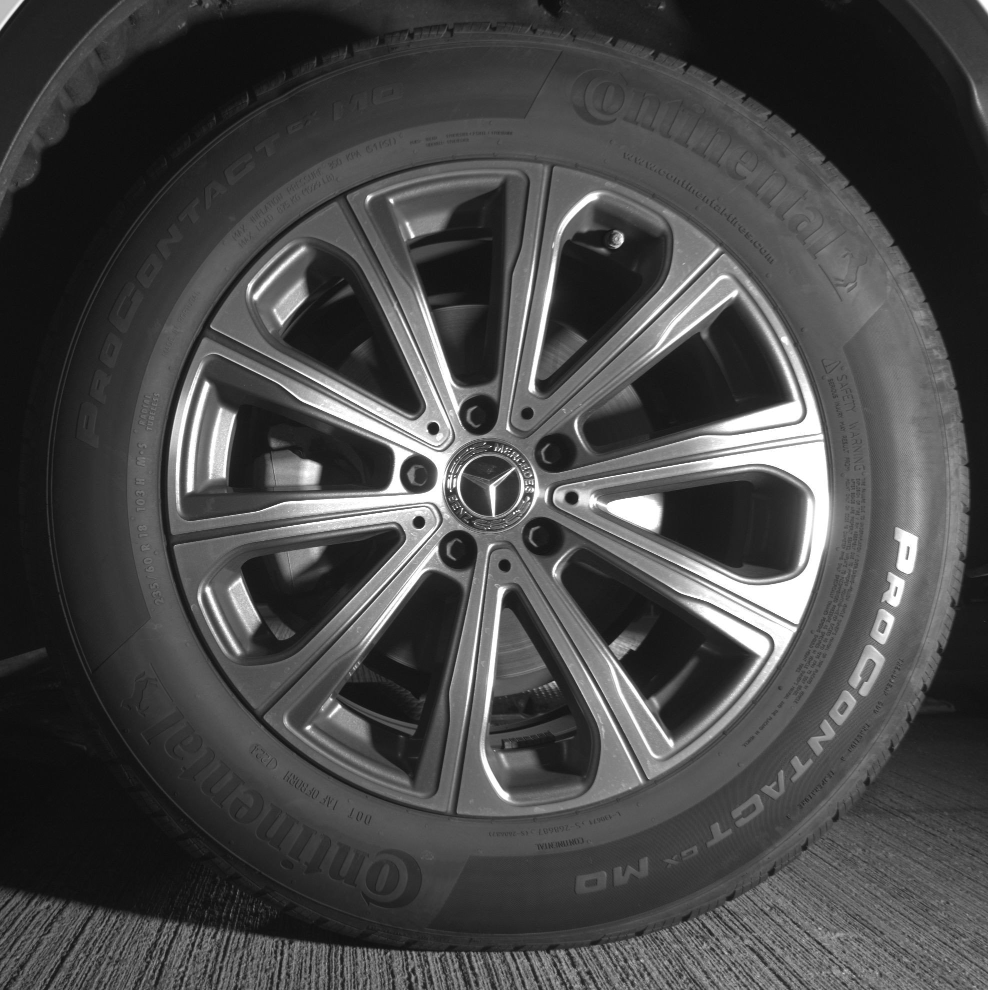 Used 2024 Mercedes-Benz GLC 300 4MATIC image 14